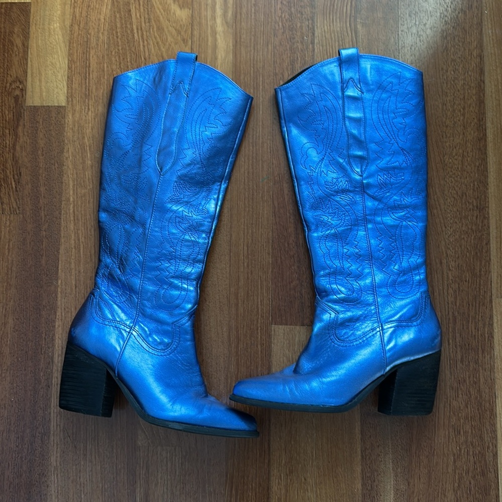 Genuine leather Metallic Blue
western cowboy boots size 9.5
New without tags - Picture 2 of 16